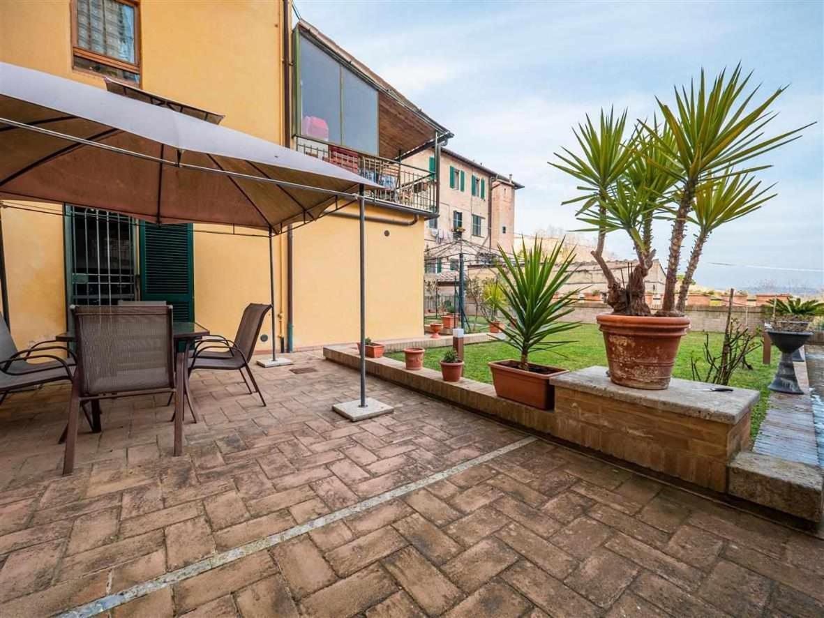 Advocata Nostra Incontro Di Storia E Centralita Siena Exteriér fotografie